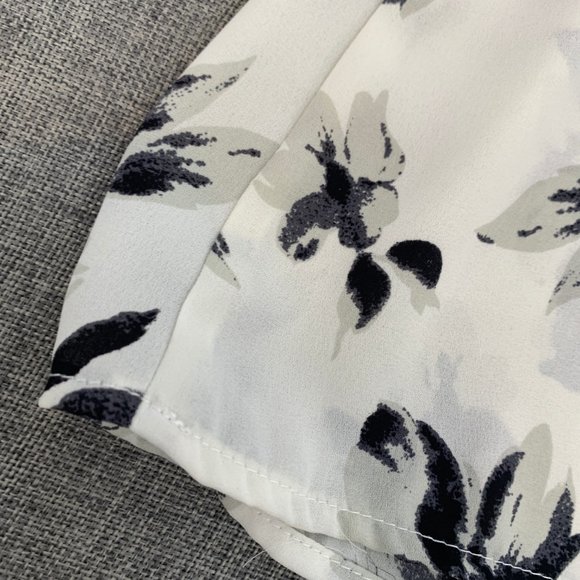 Rokoko Floral Flowy Chiffon Dress Relaxed Fit Small Polyester Short Sleeve Vneck - Picture 4 of 11